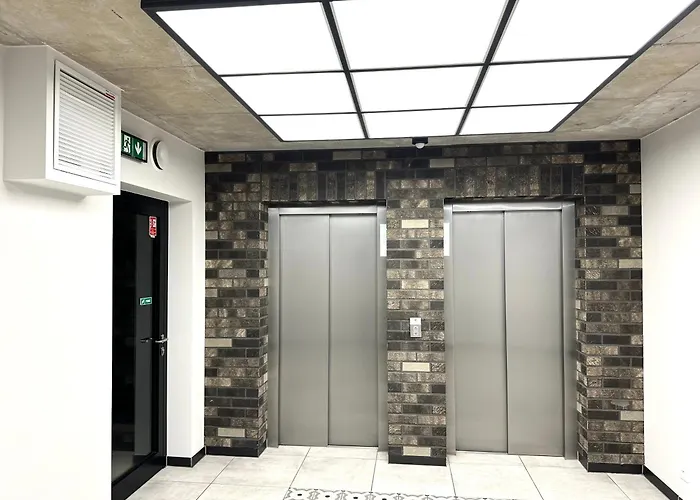 Traugutta - Fitness & Parking Daire *