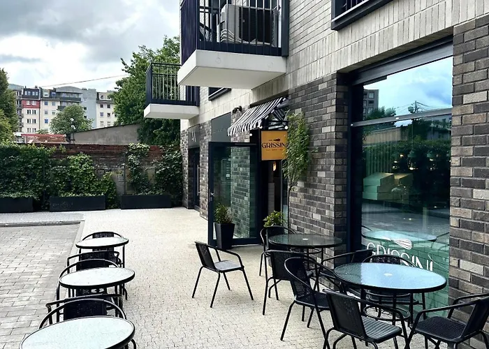 Traugutta - Fitness & Parking *