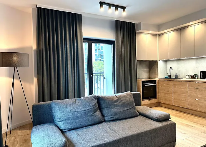 Daire Traugutta - Fitness & Parking Wroclaw