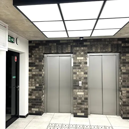 Traugutta - Fitness & Parking Apartmán *