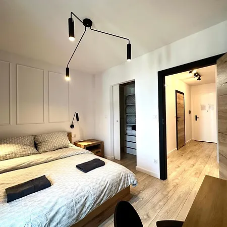 Traugutta - Fitness & Parking Appartamento